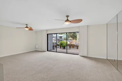 718 NE 12th Terrace Boynton Beach FL 33435