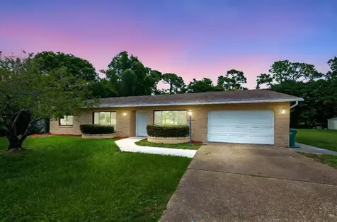 289 SE Verada Avenue Port St Lucie FL 34983
