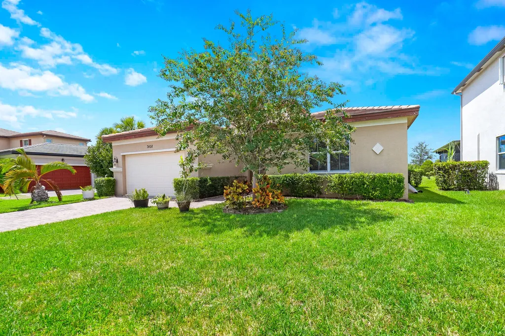 7408 NW Greenspring Street Port St Lucie FL 34987