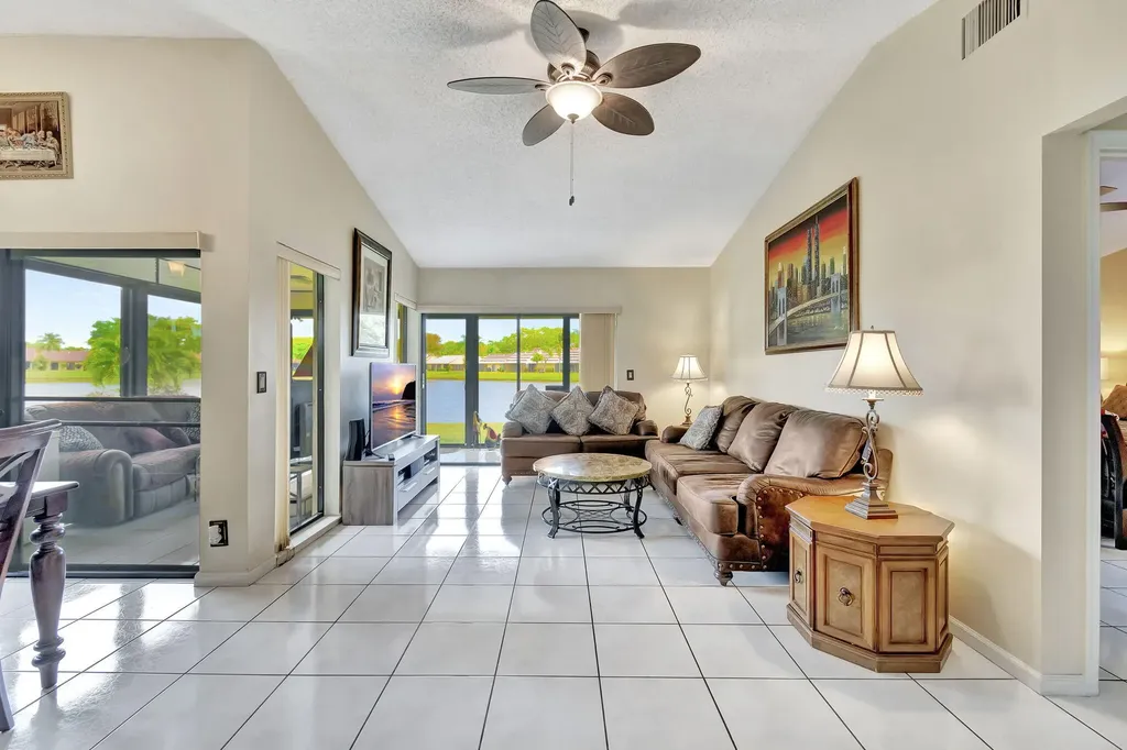 5531 Parkwalk Circle E Boynton Beach FL 33472