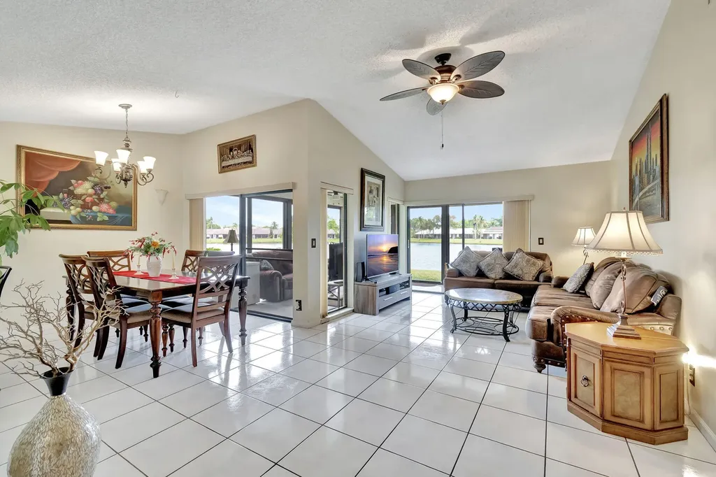 5531 Parkwalk Circle E Boynton Beach FL 33472