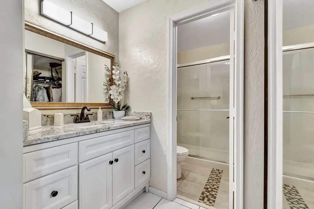 5531 Parkwalk Circle E Boynton Beach FL 33472