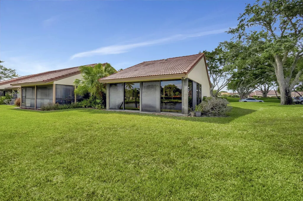 5531 Parkwalk Circle E Boynton Beach FL 33472