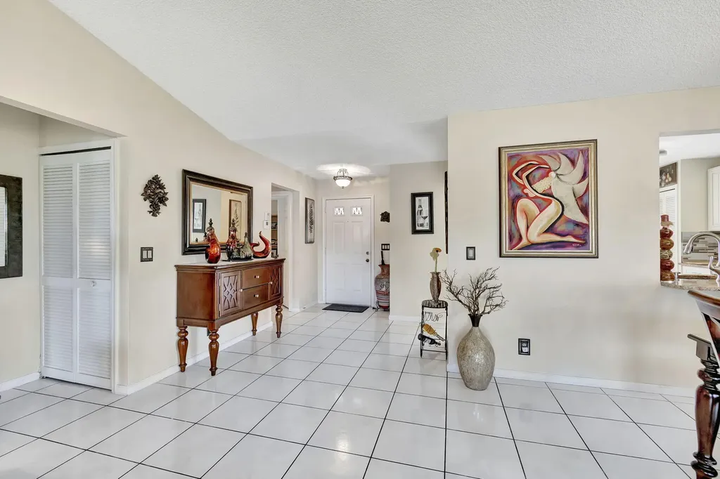 5531 Parkwalk Circle E Boynton Beach FL 33472