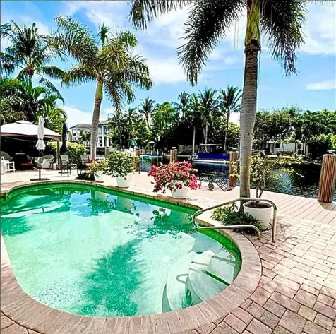 1014 Lewis Cove Delray Beach FL 33483