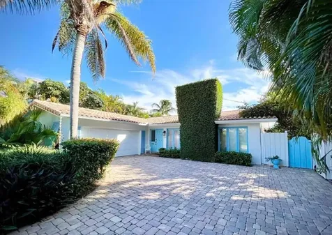 1014 Lewis Cove Delray Beach FL 33483