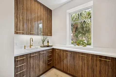 461 Venus Drive Juno Beach FL 33408