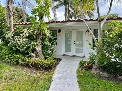 212 Kings Lynn Delray Beach FL 33444