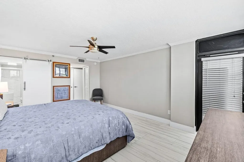 899 Jeffery Street Boca Raton FL 33487