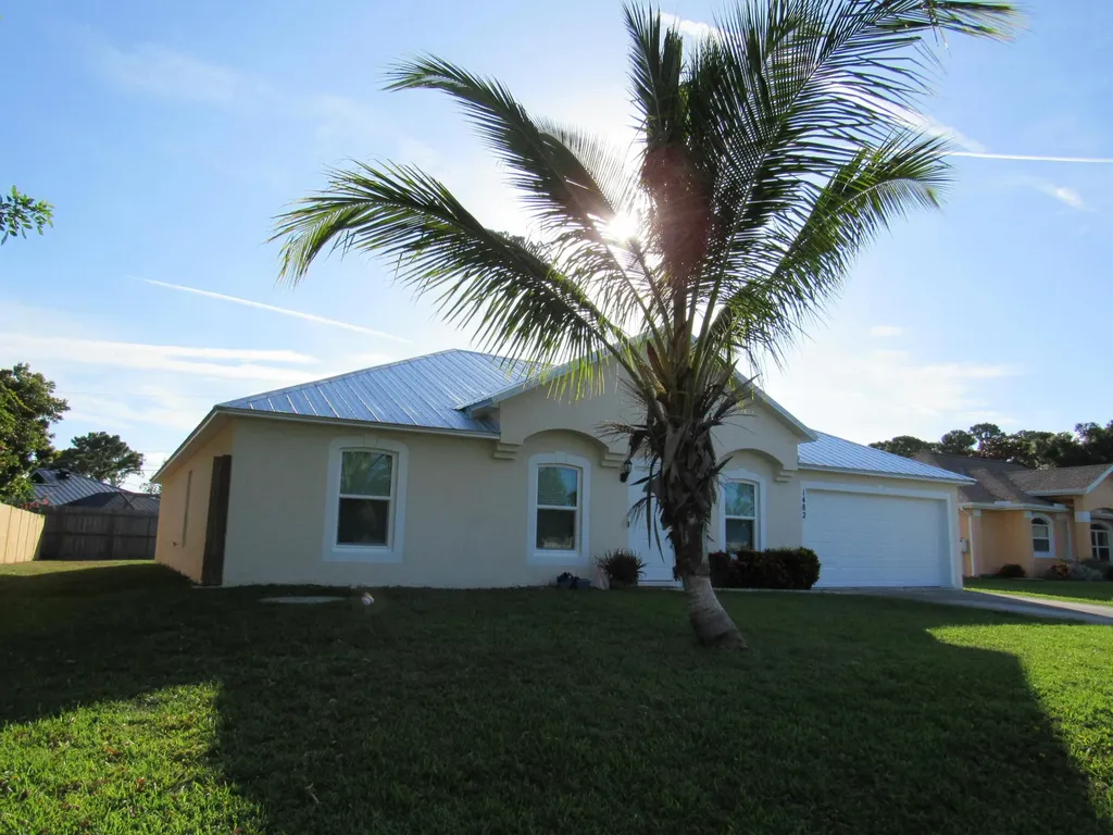 1482 SE Kirke Lane Port St Lucie FL 34983