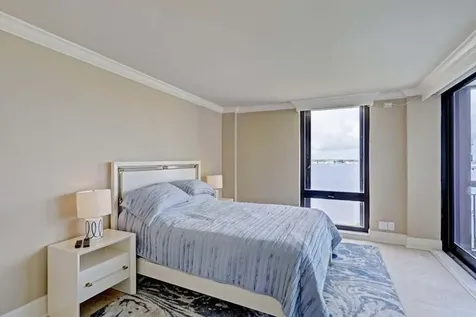 5380 N Ocean Drive Singer Island FL 33404