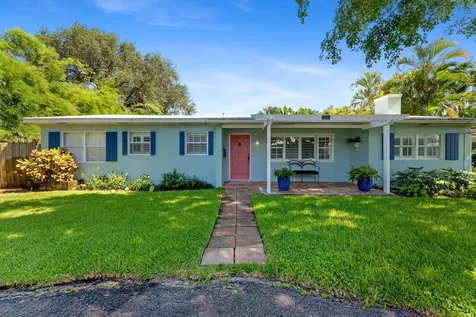 114 NE 11th Street Delray Beach FL 33444