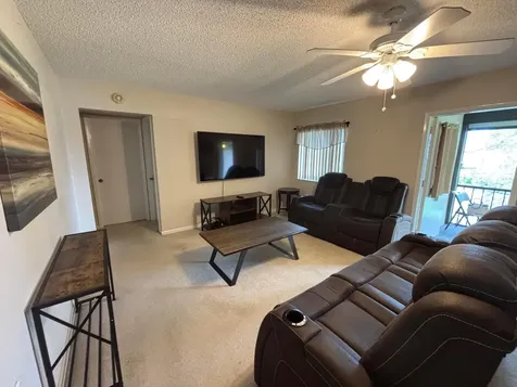 335 Knotty Pine Circle Greenacres FL 33463
