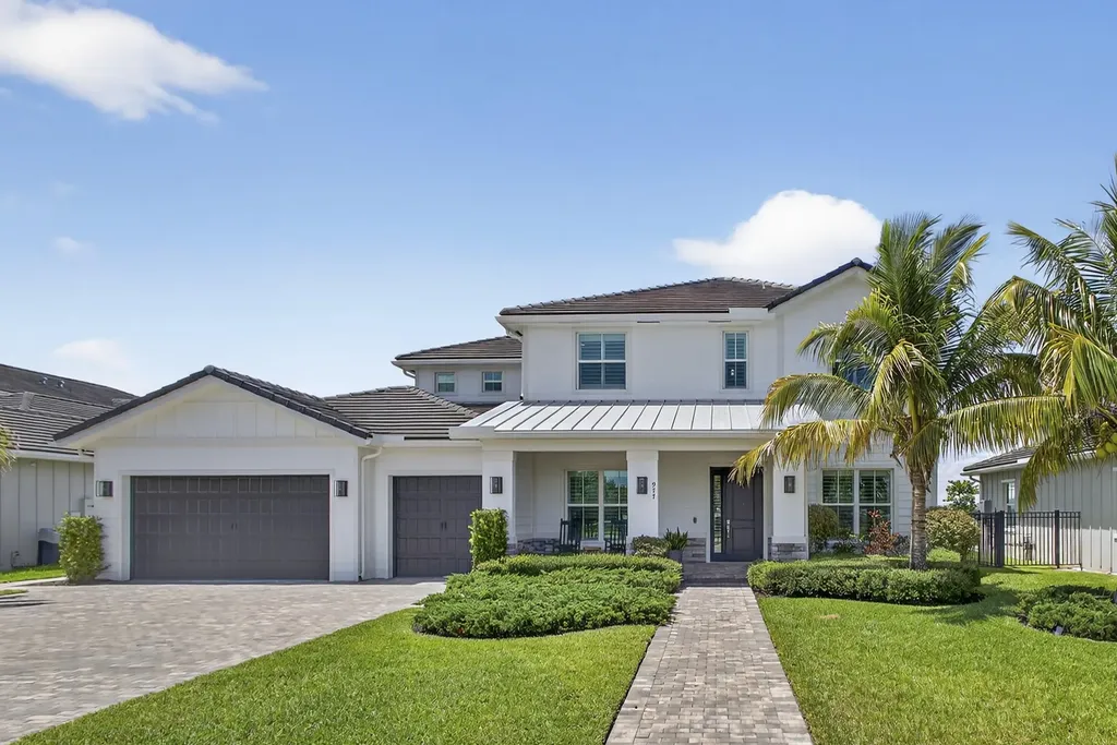 977 Hookline Circle Loxahatchee FL 33470
