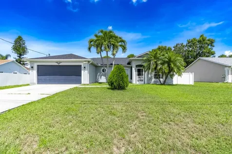 573 SW Cherryhill Road Port St Lucie FL 34953