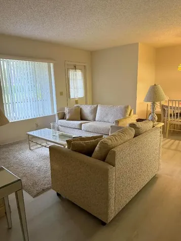 133 Lake Pine Circle Greenacres FL 33463