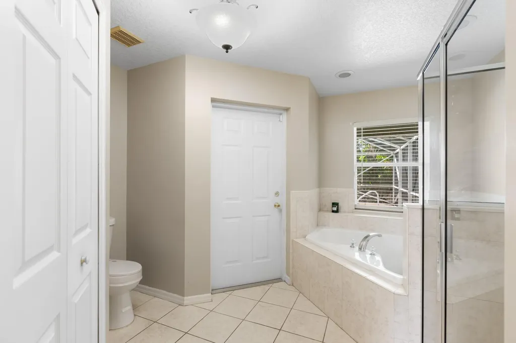 1042 SW Janette Avenue Port St Lucie FL 34953