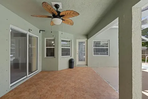 1042 SW Janette Avenue Port St Lucie FL 34953