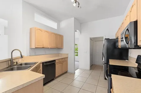 1042 SW Janette Avenue Port St Lucie FL 34953