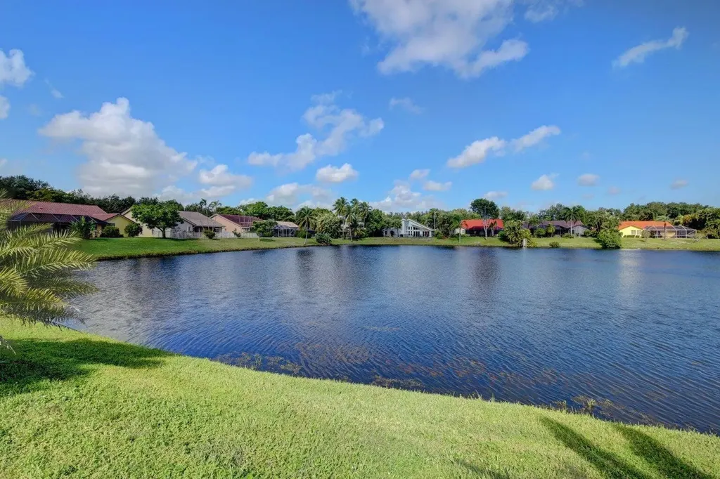 2621 NW 39th Street Boca Raton FL 33434