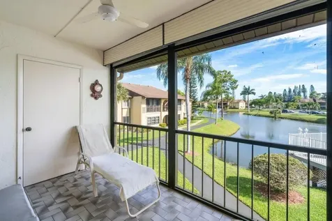 342 Pine Ridge Circle Greenacres FL 33463