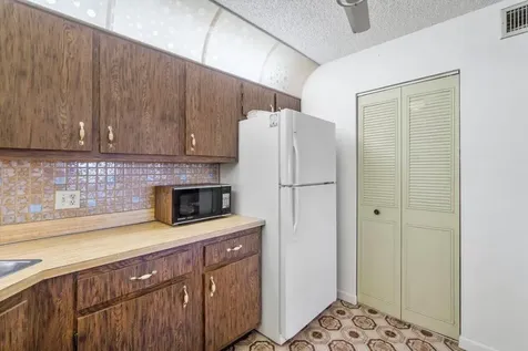 342 Pine Ridge Circle Greenacres FL 33463