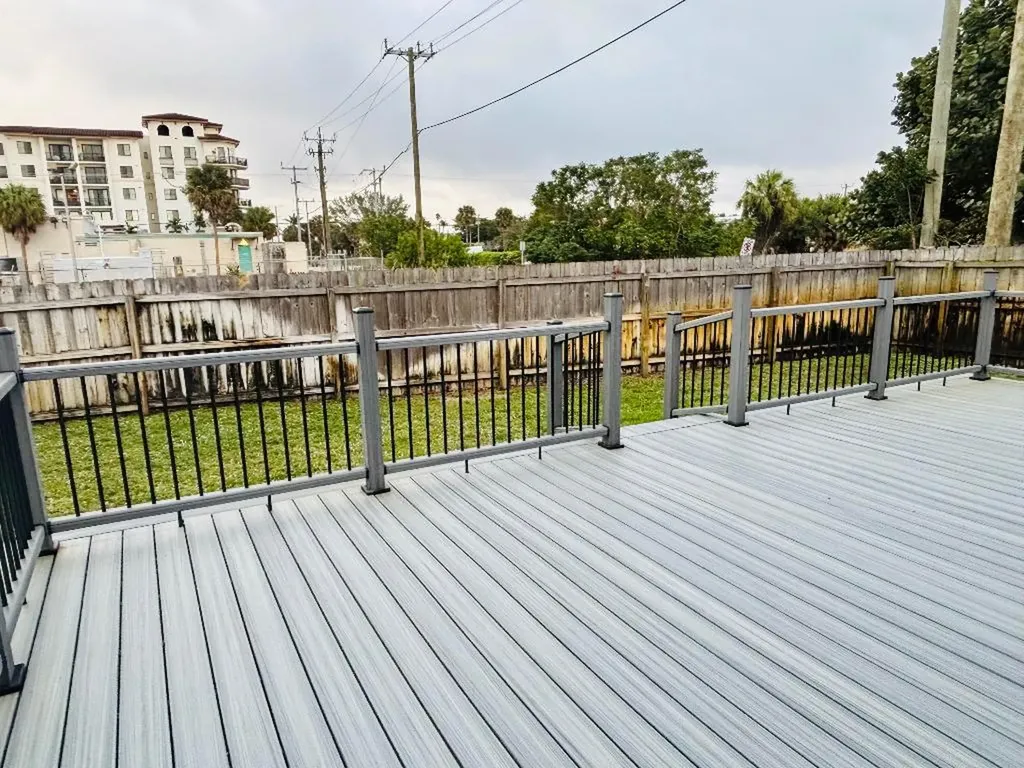 222 SE 3rd Street Boynton Beach FL 33435