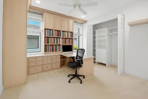 7950 Via Grande Boynton Beach FL 33437