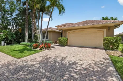 7950 Via Grande Boynton Beach FL 33437