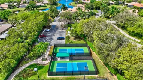 7950 Via Grande Boynton Beach FL 33437