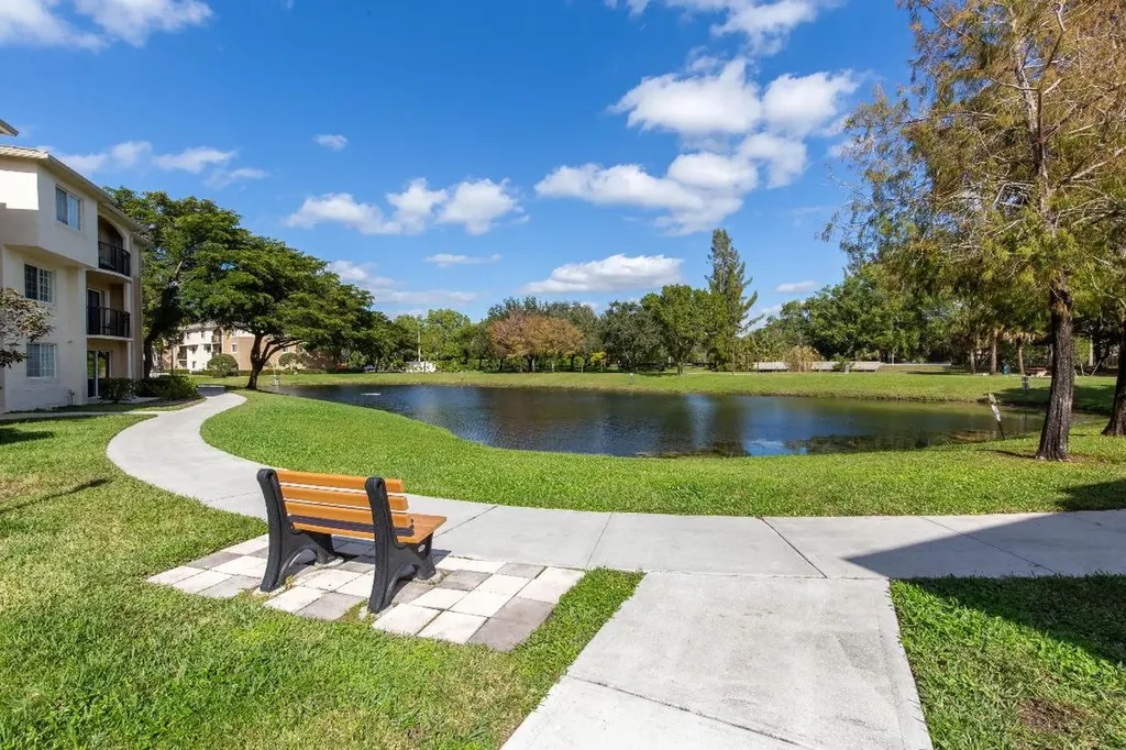1100 Crestwood Court S Royal Palm Beach FL 33411