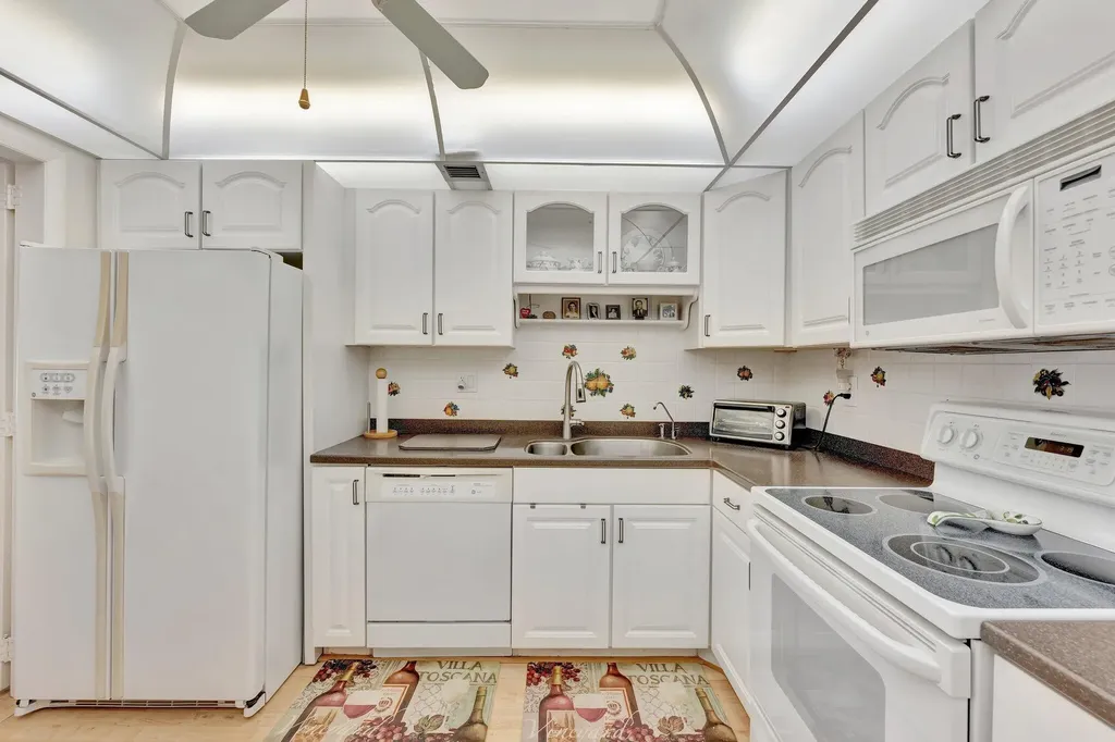 10777 W Sample Road Coral Springs FL 33065