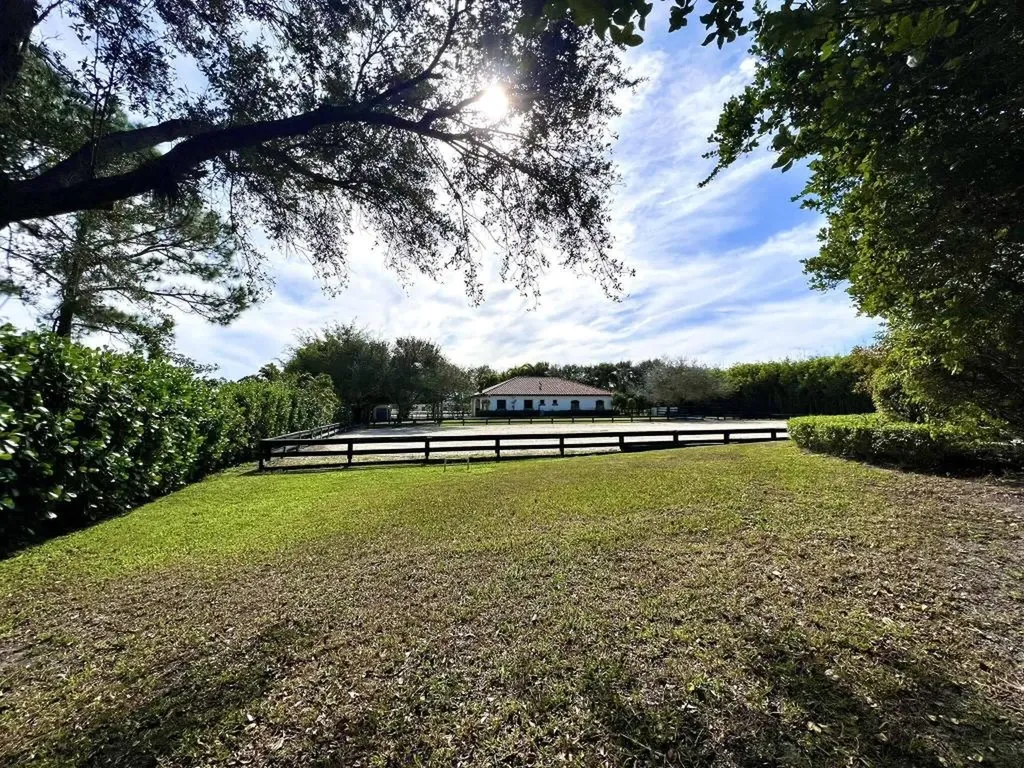 2957 Appaloosa Trail N Wellington FL 33414