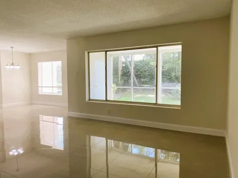 815 W Boynton Beach Boulevard Boynton Beach FL 33426