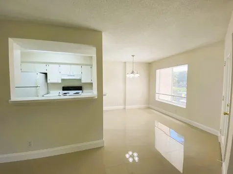 815 W Boynton Beach Boulevard Boynton Beach FL 33426