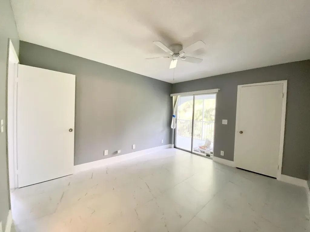 815 W Boynton Beach Boulevard Boynton Beach FL 33426