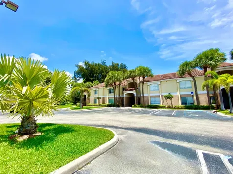 815 W Boynton Beach Boulevard Boynton Beach FL 33426