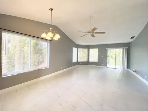 815 W Boynton Beach Boulevard Boynton Beach FL 33426
