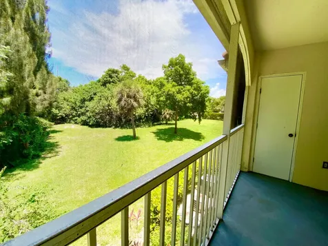 815 W Boynton Beach Boulevard Boynton Beach FL 33426