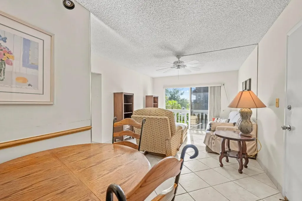 424 N Riverside Drive Pompano Beach FL 33062