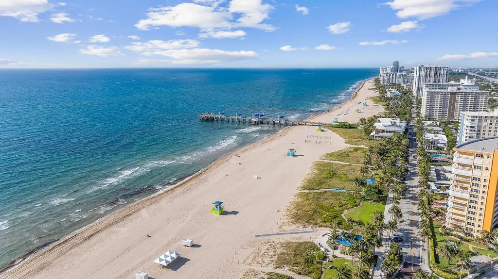 424 N Riverside Drive Pompano Beach FL 33062