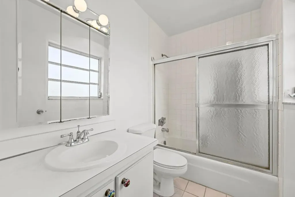 424 N Riverside Drive Pompano Beach FL 33062