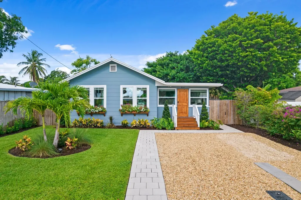 826 SE 4th Avenue Delray Beach FL 33483
