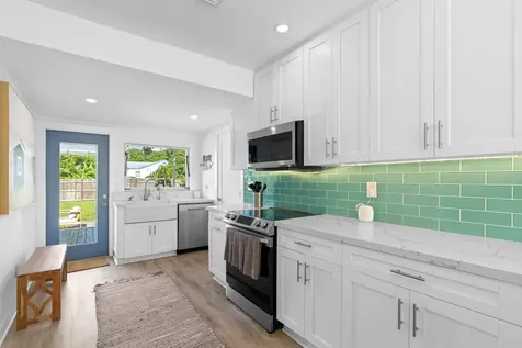 826 SE 4th Avenue Delray Beach FL 33483