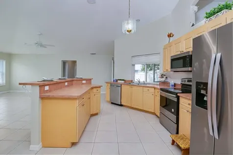 2062 SW Scorpio Lane Port St Lucie FL 34984