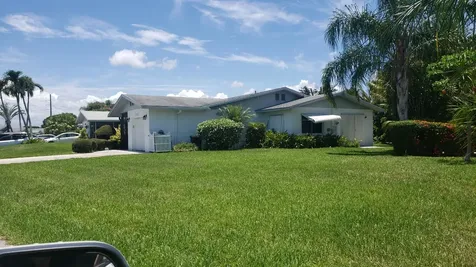 6085 Stanley Lane Delray Beach FL 33484