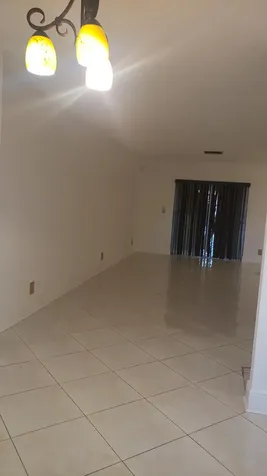 6085 Stanley Lane Delray Beach FL 33484