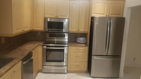 6085 Stanley Lane Delray Beach FL 33484