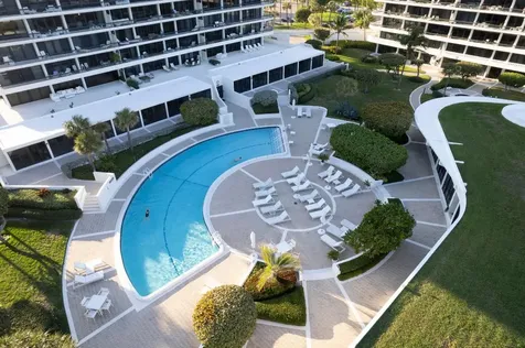 2660 S Ocean Boulevard Palm Beach FL 33480