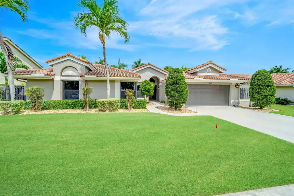 11818 Island Lakes Lane Boca Raton FL 33498